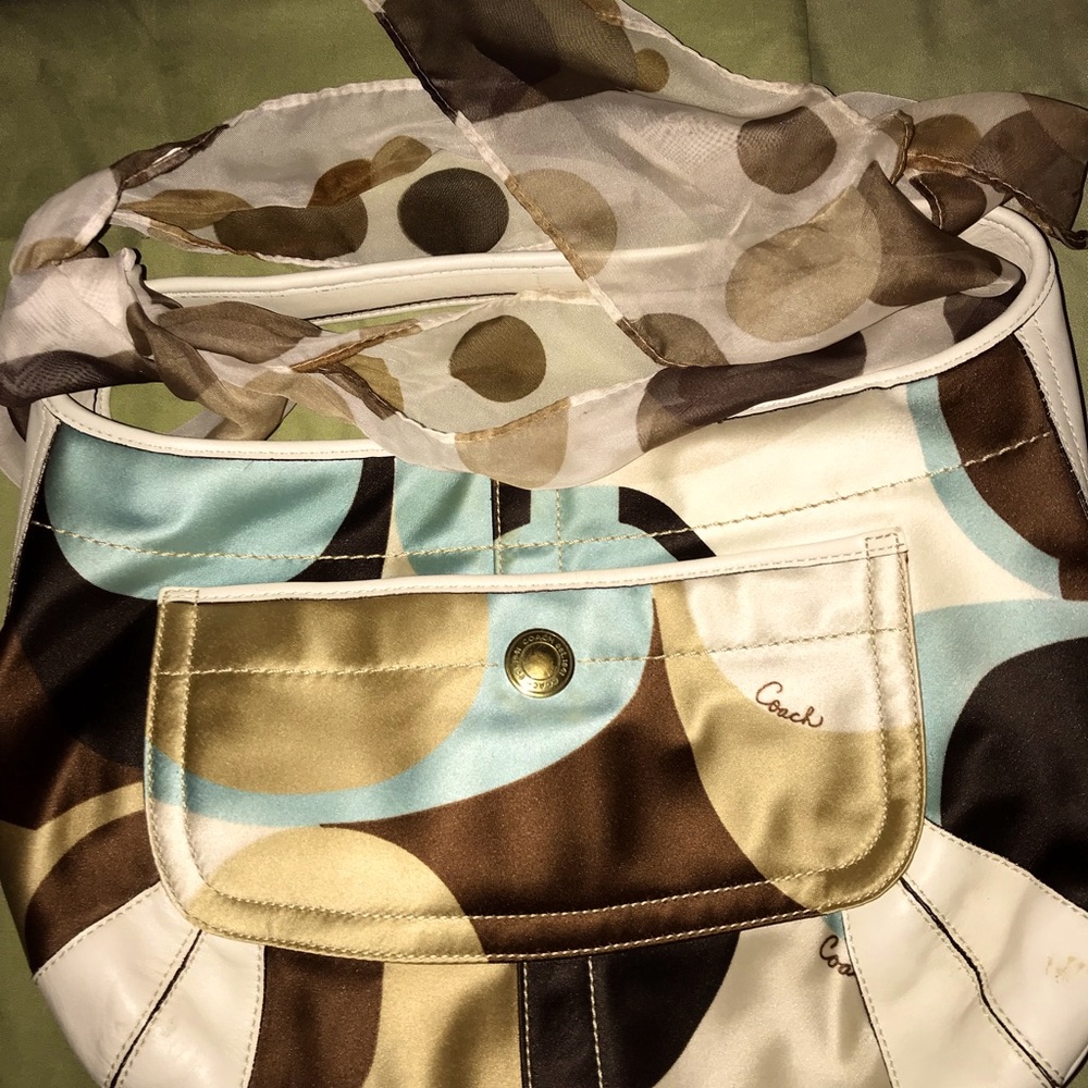 Coach shoulder bag